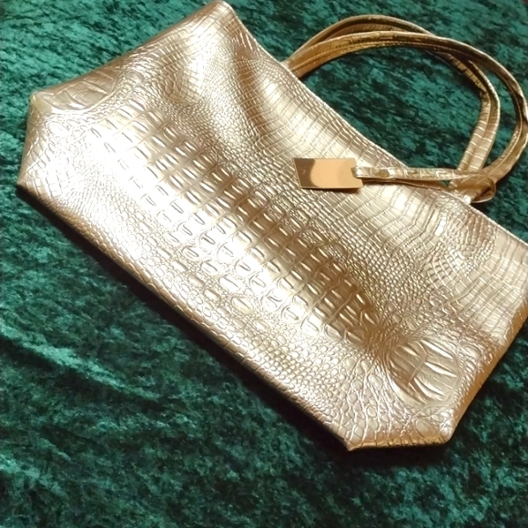 Bag/Tote - Picture 1 of 6